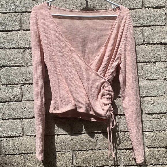Blush American Eagle Long sleeve top - Picture 1 of 4